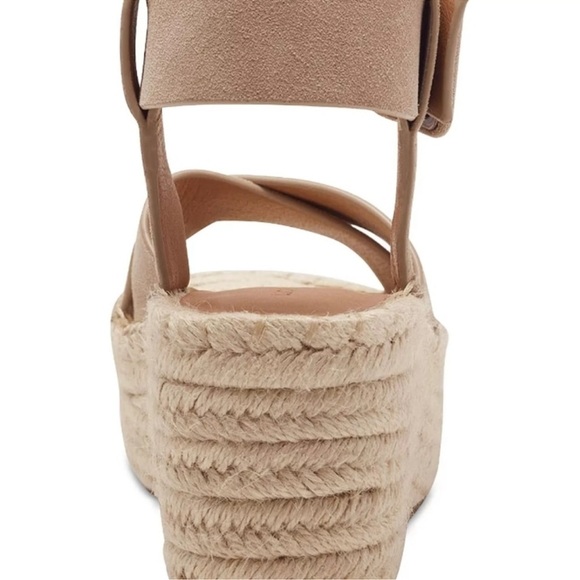 NEW‎ Lucky Brand Audrinah Wedge Tan size 10 - Picture 3 of 10